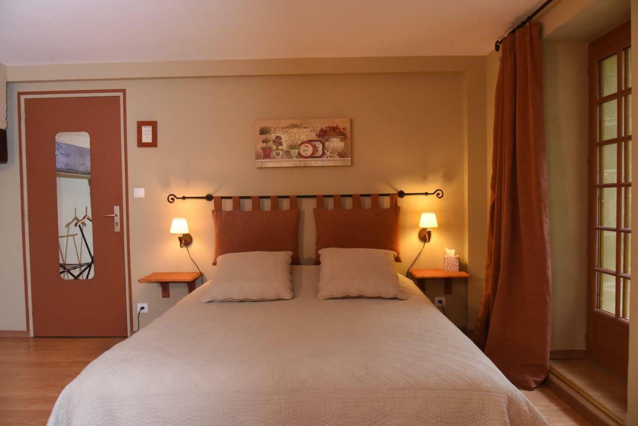 La Correrie Hotel Les Grandes-Armoises Ngoại thất bức ảnh
